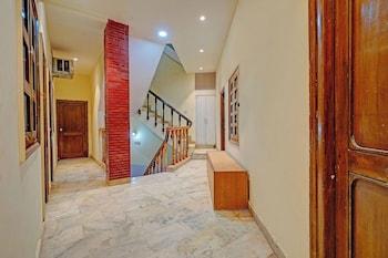 Via Crown Dx,,3 star