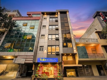 Via Red Leaf Stay,,3 star