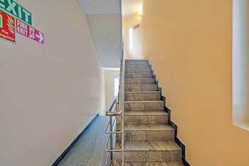 Via Kr Chennai,,3 star