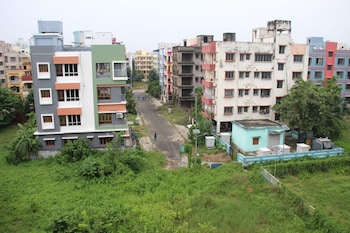 Hotel Avinaav Inn,,2 star