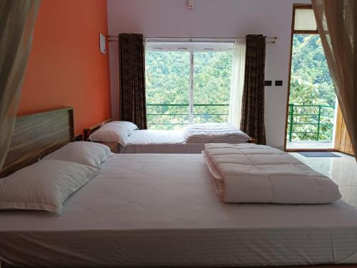 earth lounge resort