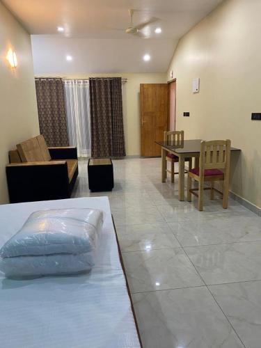earth lounge resort
