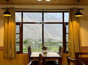 The Spiti Villa,,3 star