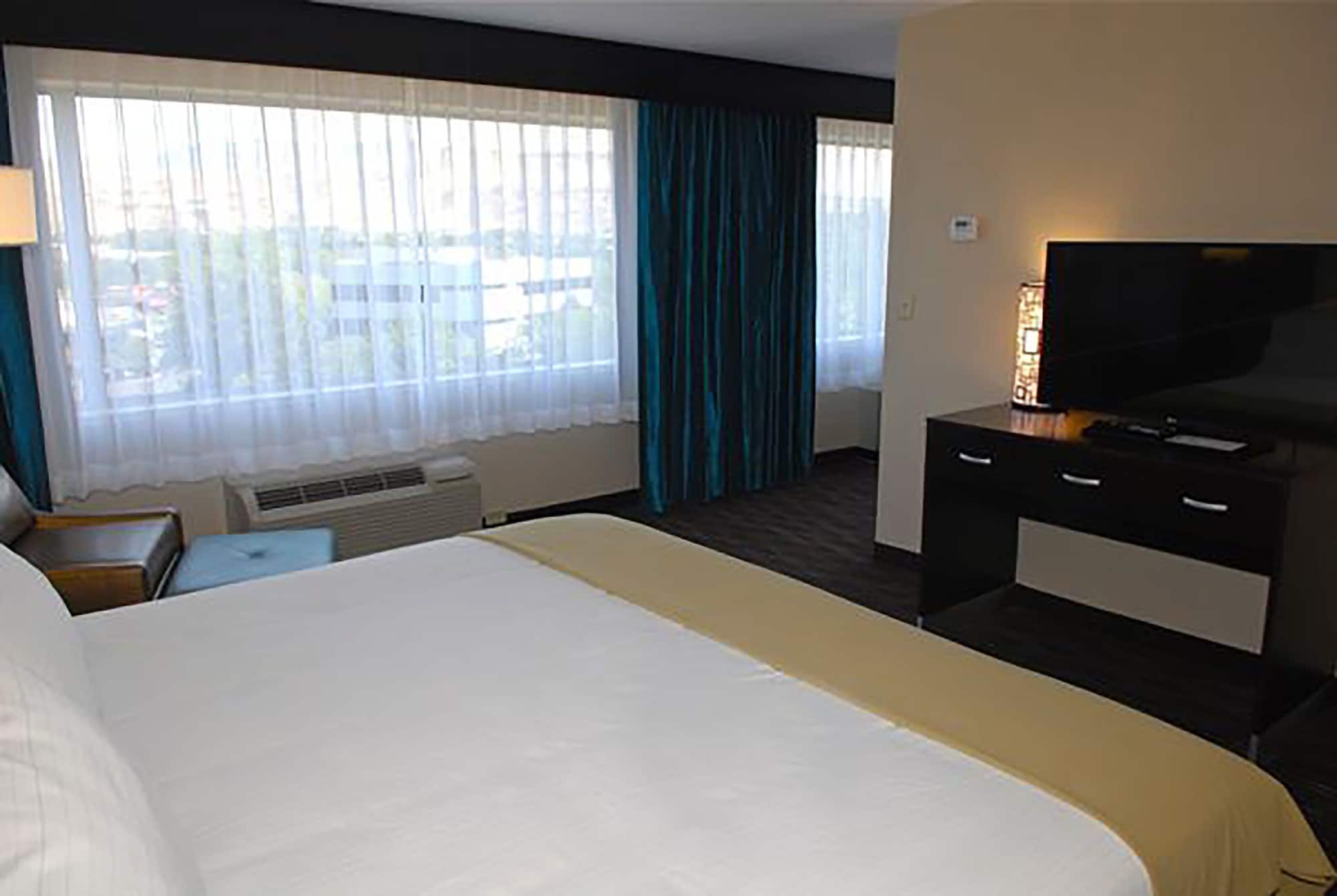 holiday inn express boise university area by ihg