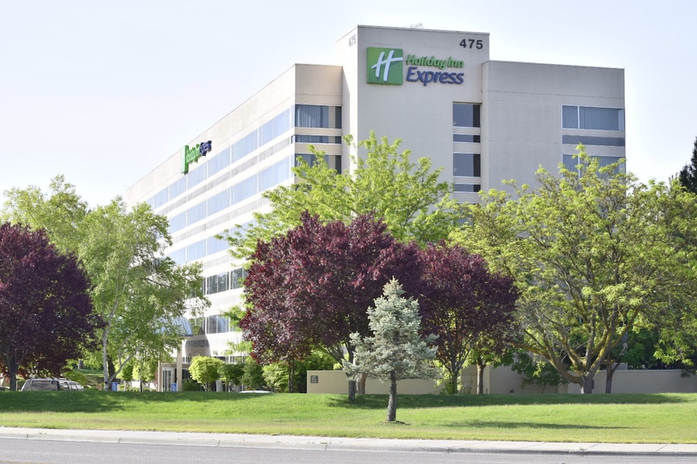 holiday inn express boise university area by ihg