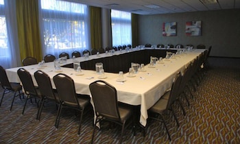 holiday inn express boise university area by ihg