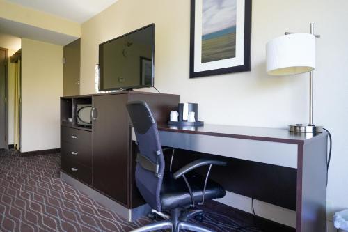 holiday inn express boise university area by ihg