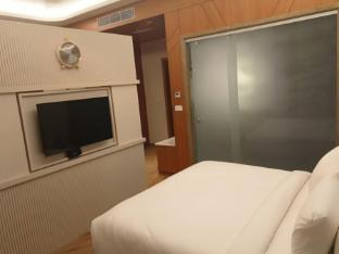 hotel imperial blu