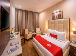 hotel rosewood suites near igi airport