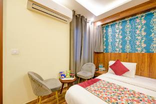 hotel rosewood suites near igi airport