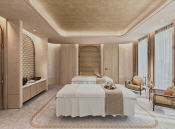 taj palace lucknow