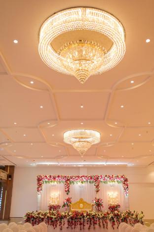 solasta stays and banquet wakad