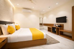 solasta stays and banquet wakad