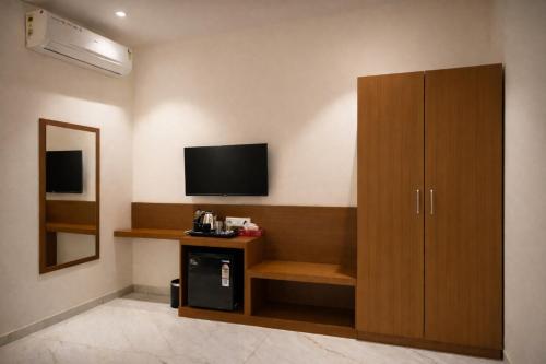 solasta stays and banquet wakad