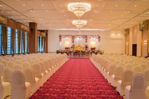 Solasta Stays And Banquet - Wakad,,3 star