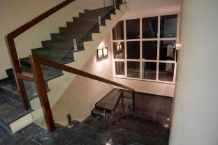 ramnaa hotel