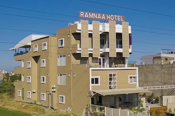ramnaa hotel