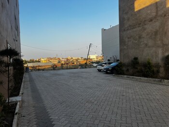 ramnaa hotel