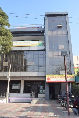 itsy hotels om pushp residency