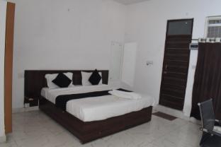 itsy hotels om pushp residency