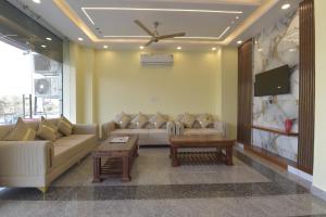 hotel rudra shivalika