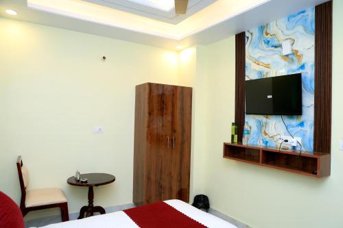 hotel rudra shivalika