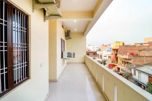 hotel o saraswati inn