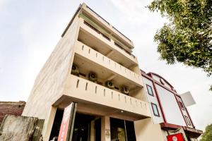 hotel o saraswati inn