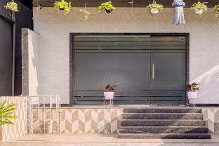 townhouse inorbit mall mumbai formerly stayzi inn