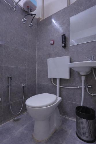 click find stay orderly bazar