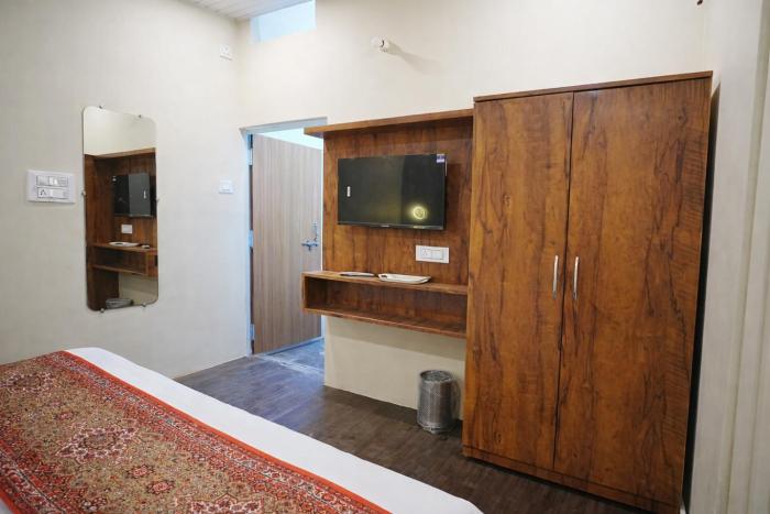 click find stay orderly bazar