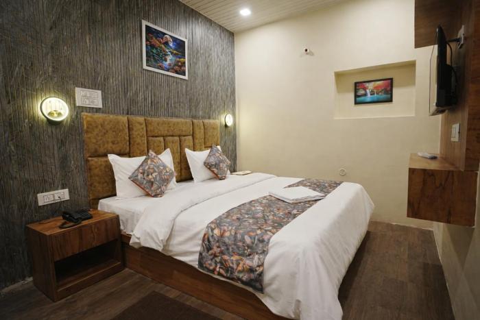 click find stay orderly bazar