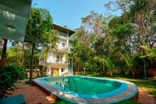 house of anjuna 3br studio with pool by homeyhuts