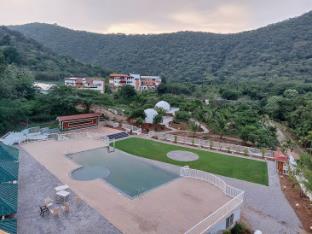 nirvana holistic living resort