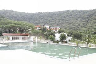 nirvana holistic living resort