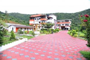 nirvana holistic living resort