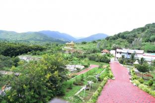 nirvana holistic living resort