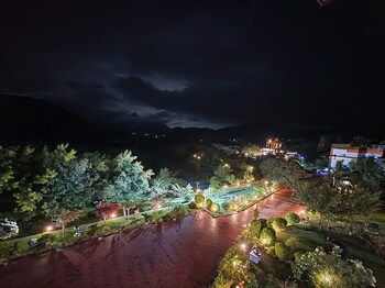 nirvana holistic living resort