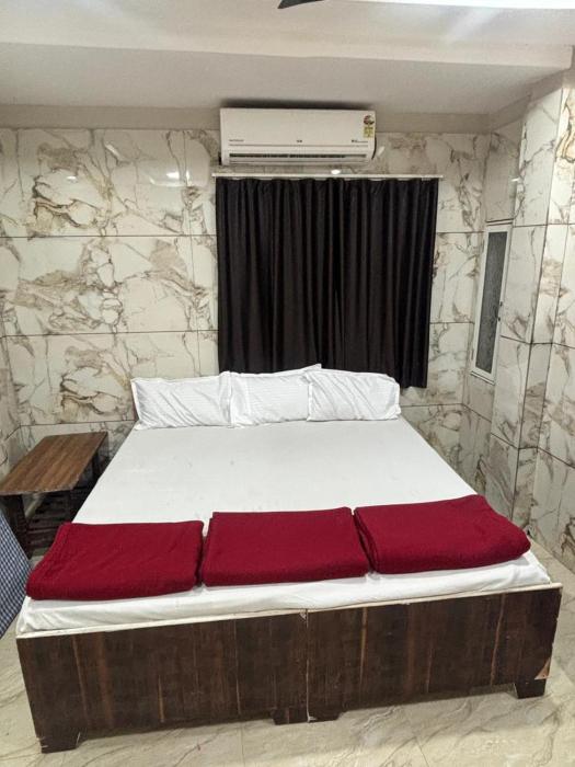 hotel aashirwad