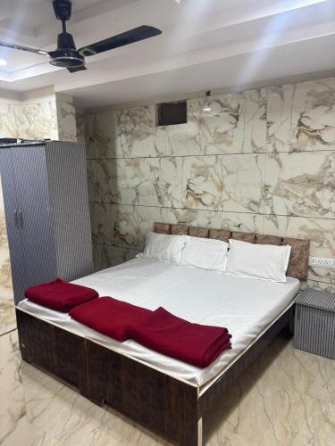 hotel aashirwad
