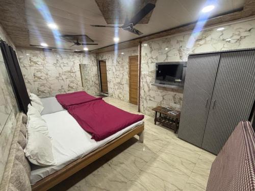hotel aashirwad