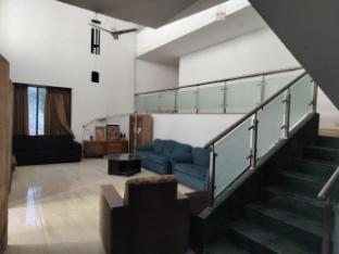 hotel saiba lodging