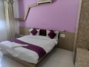 hotel saiba lodging
