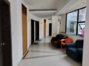 hotel saiba lodging
