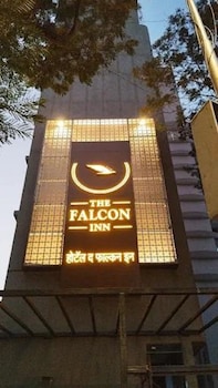 The Falcon Inn,,2 star