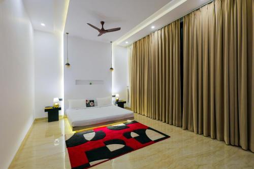 oakwood resorts and farms manesar binola