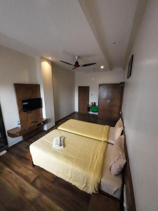 hotel grand inn jamkhandi