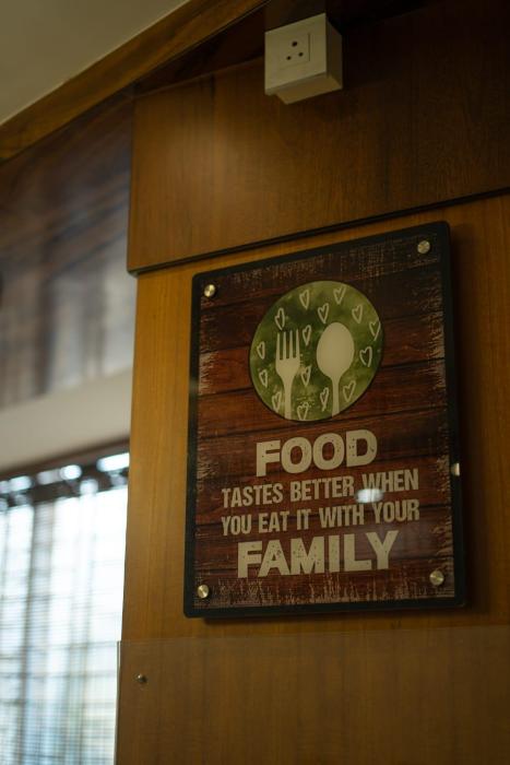 hotel grand inn jamkhandi
