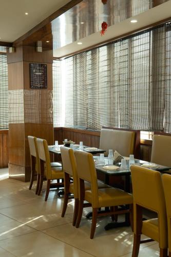 hotel grand inn jamkhandi