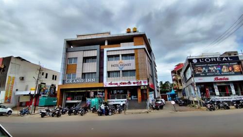 hotel grand inn jamkhandi
